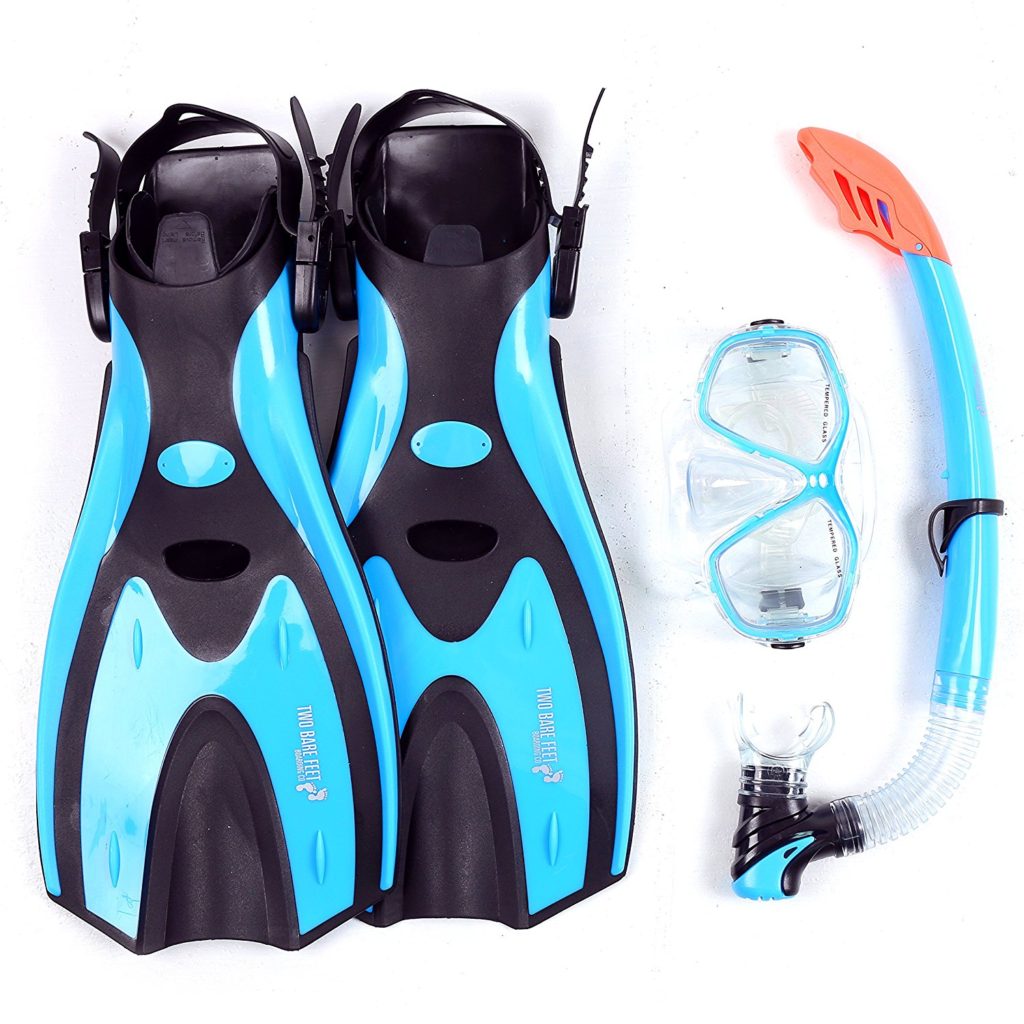 Turquoise diving fins, mask and snorkel set